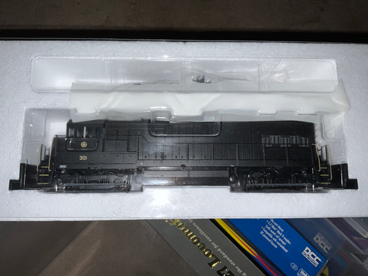 PROTO2000 - item 31403 - GE U30B Demo - #301 Diesel Locomotive. DCC/Sound