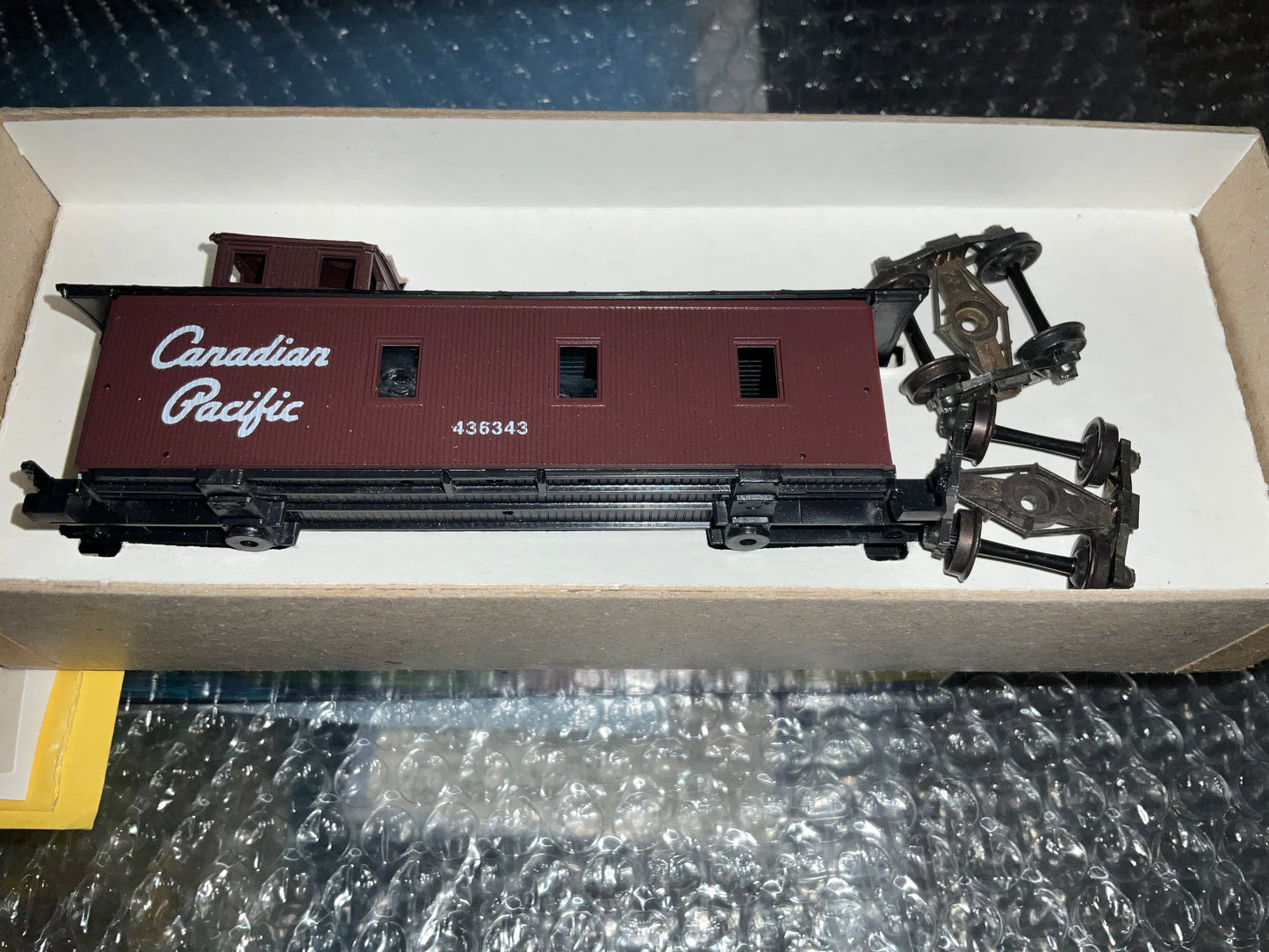 Roundhouse, item #1-107 - Canadian Pacific caboose w/script lettering