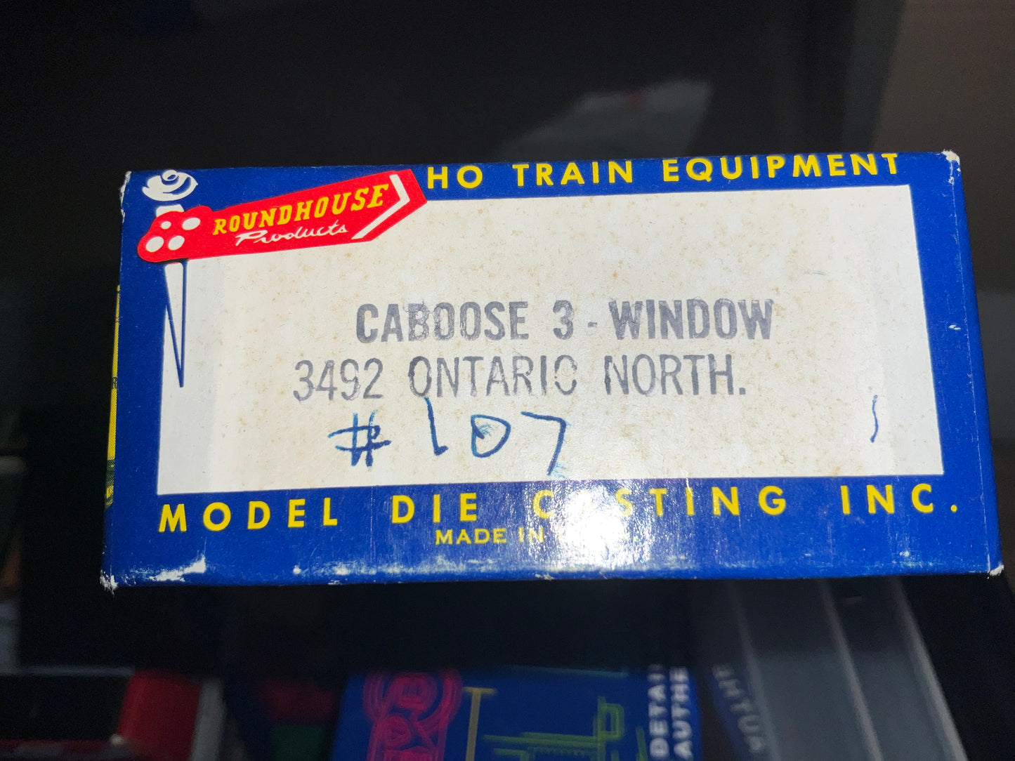 Roundhouse, item #3492 - Ontario Northland 3 windows caboose